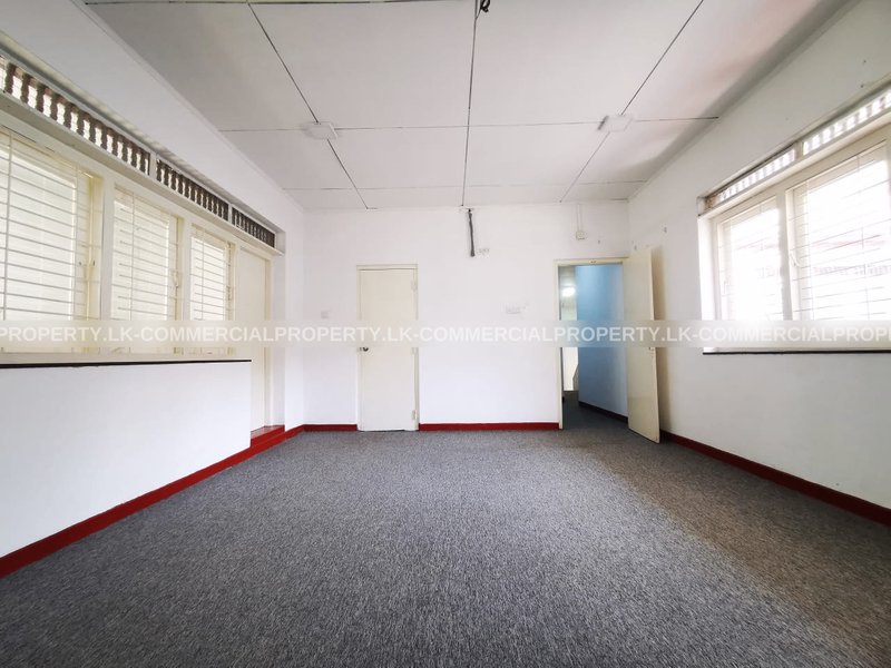 Commercial House for Rent in Colombo 07