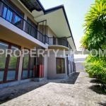 Large Commercial House for Rent in Colombo 05