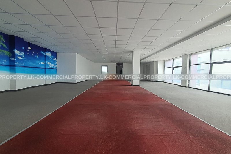 Spacious 6,000 Sq. Ft Commercial Office Floor for Rent in Nawala