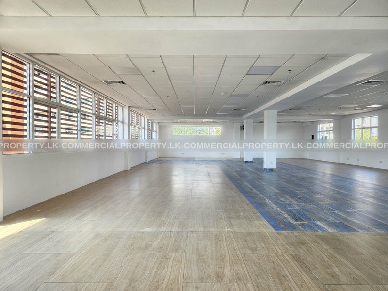 3,450 Sq. Ft Office Floor with A/C for Rent in Colombo 02