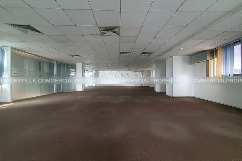 Spacious 6,000 Sq. Ft Office Floor for Rent in Nawala